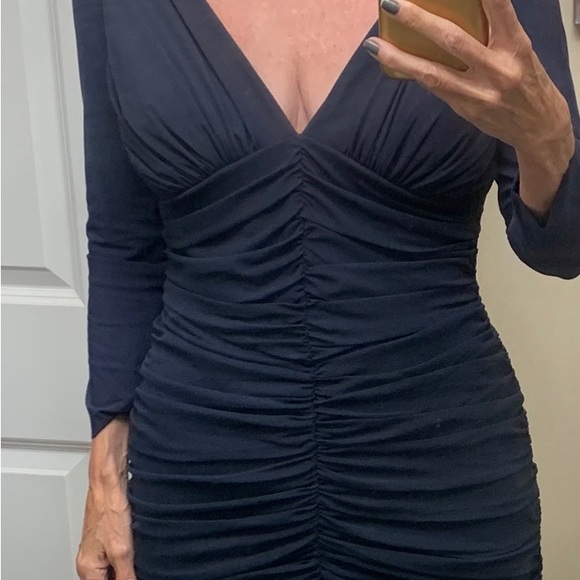 Chiara Boni La Petite Robe Dikta V-Neck Shirred Evening Gown. - Picture 5 of 5